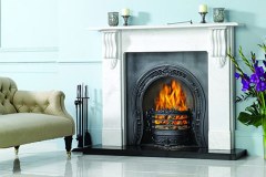 Victorian-Corbel-Marble-Mantle-with-Cast-Iron-Arch